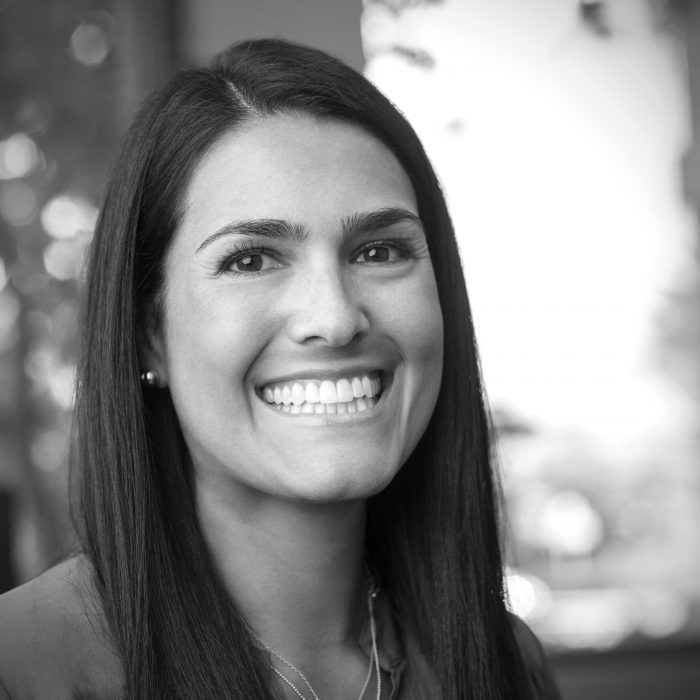 Pearl Carlson headshot, Cottonwood Title